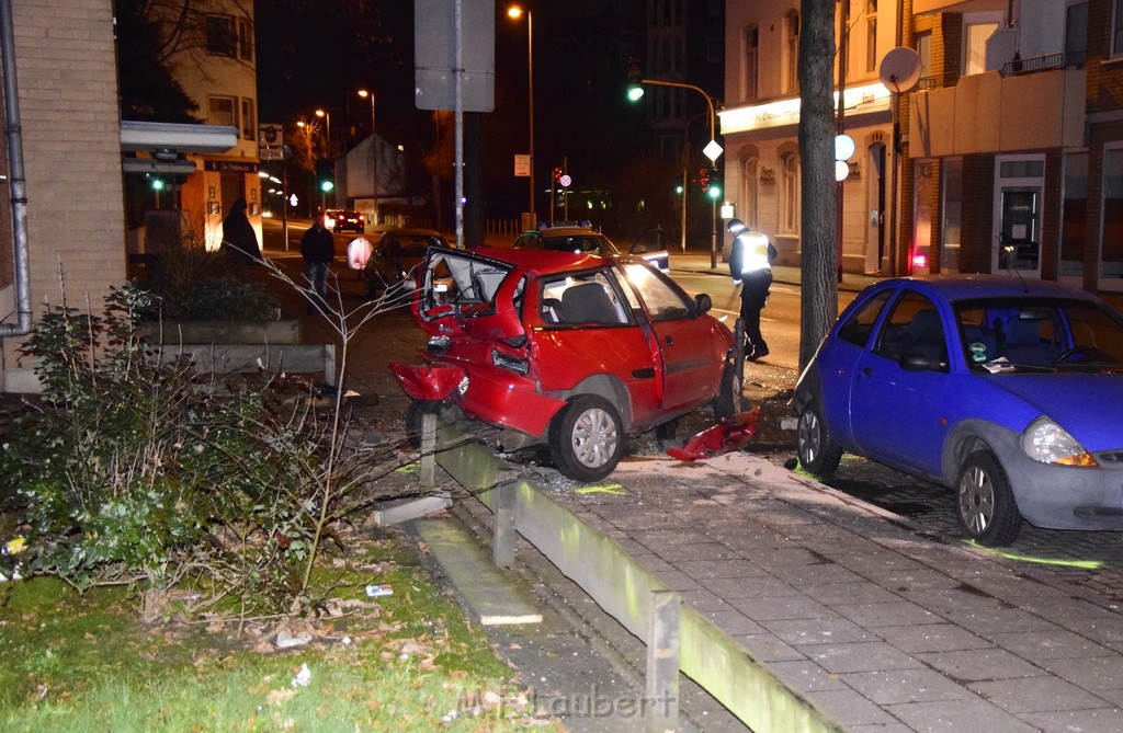 VU Koeln Porz Mitte Hauptstr P270.JPG - Miklos Laubert